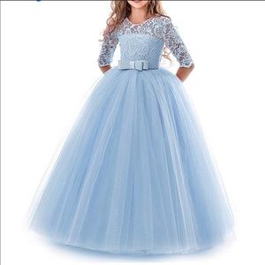 Girls Vintage Floral Lace 3/4 Sleeves Floor Length
